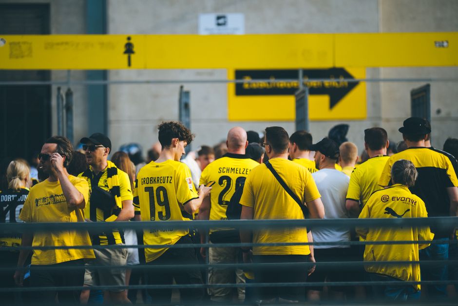Borussia Dortmund vs Eintracht Frankfurt Bundesliga